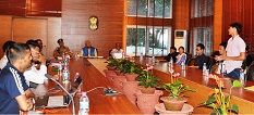 The Governor of Arunachal Pradesh Shri P.B. Acharya in the second meeting of the Autonomous Puroik Welfare Board with the members of Puriok Community at Raj Bhavan on 25th June�2017.